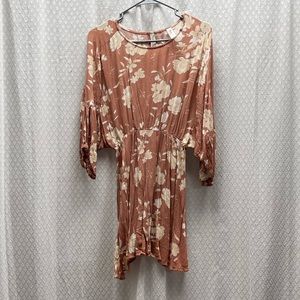 Cute long sleeve floral dress